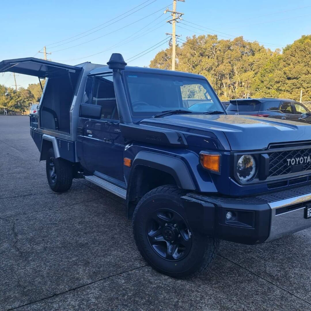 HIGH-QUALITY MATERIALS